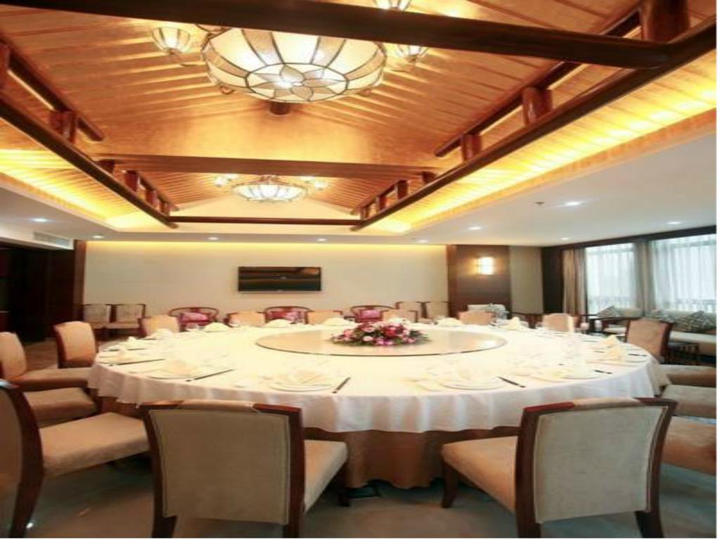 סניה Kangte Wangfu Hotel Of Resort And Conference מראה חיצוני תמונה