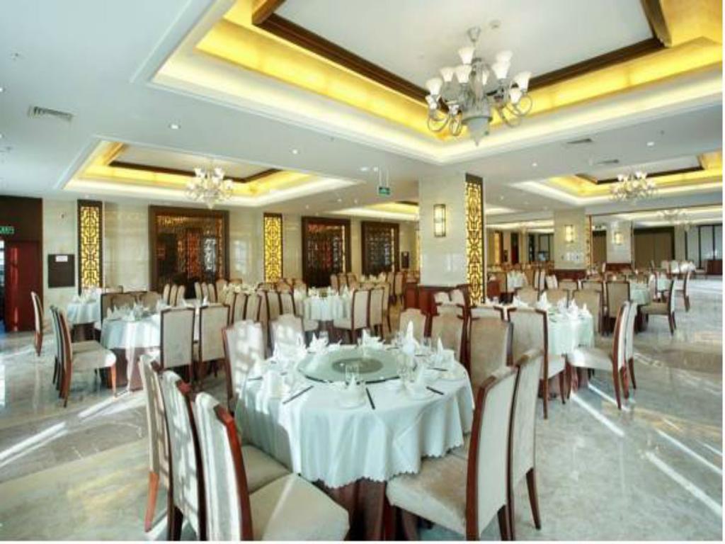 סניה Kangte Wangfu Hotel Of Resort And Conference מראה חיצוני תמונה