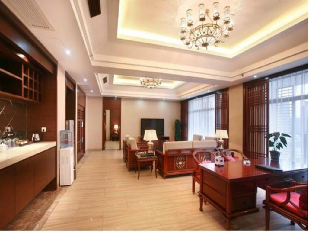 סניה Kangte Wangfu Hotel Of Resort And Conference מראה חיצוני תמונה